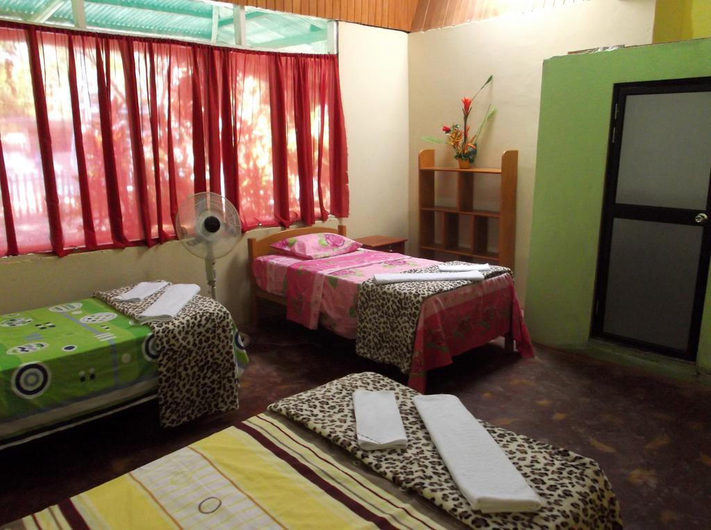Villa Hermosa De Tambopata Casa Hospedaje & Hostel Puerto Maldonado Zimmer foto